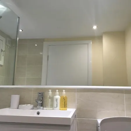 Starlite Serviced Apartment