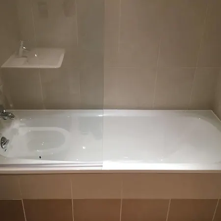 Starlite Serviced Leeds (West Yorkshire)