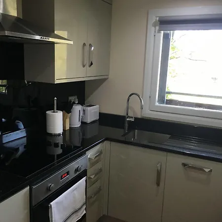Starlite Serviced Leeds (West Yorkshire)